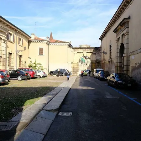 Nel Cuore Della Citta * Verona