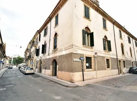 Nel Cuore Della Citta *